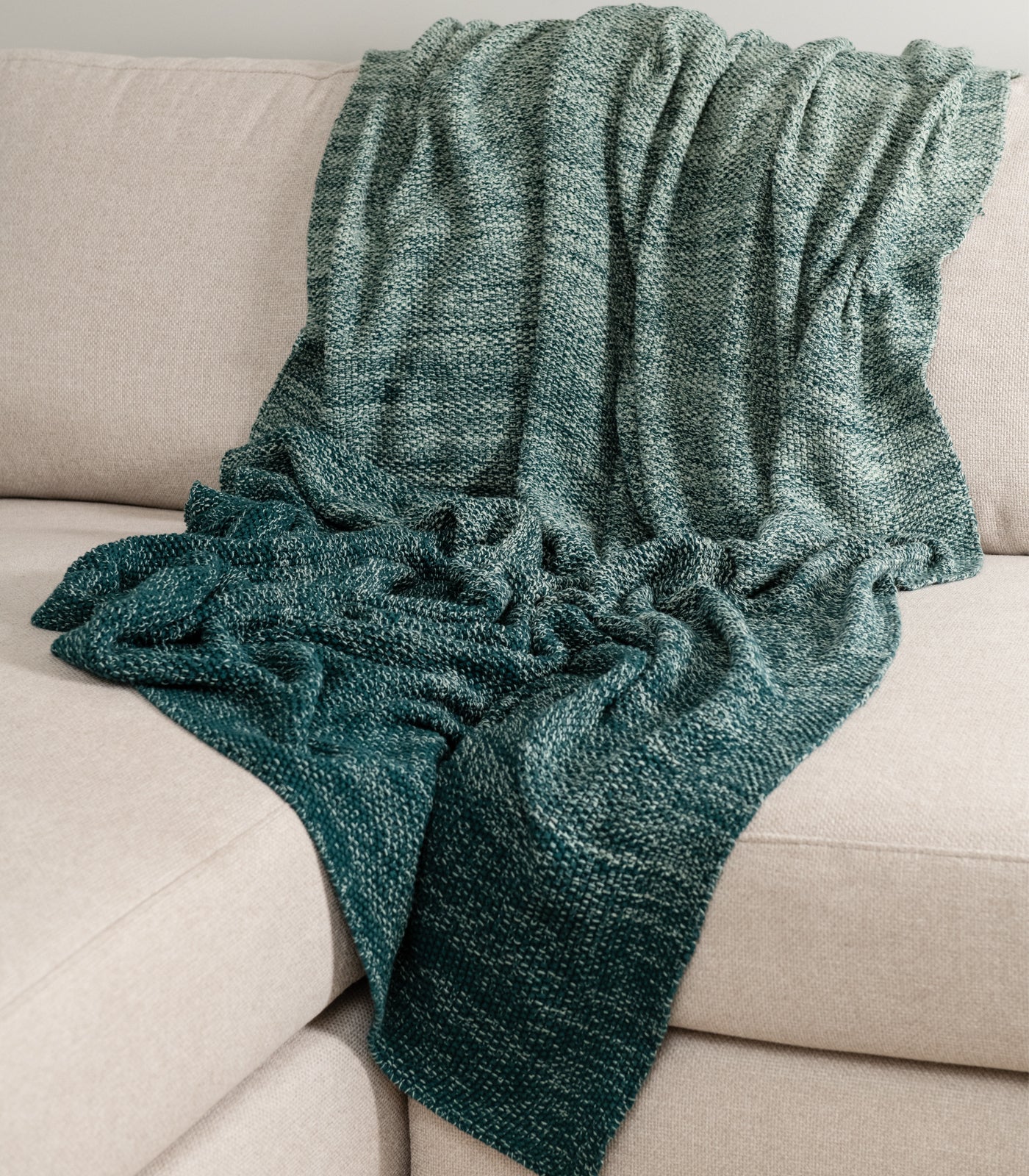 Ombre Knit Throw – Mobjoe